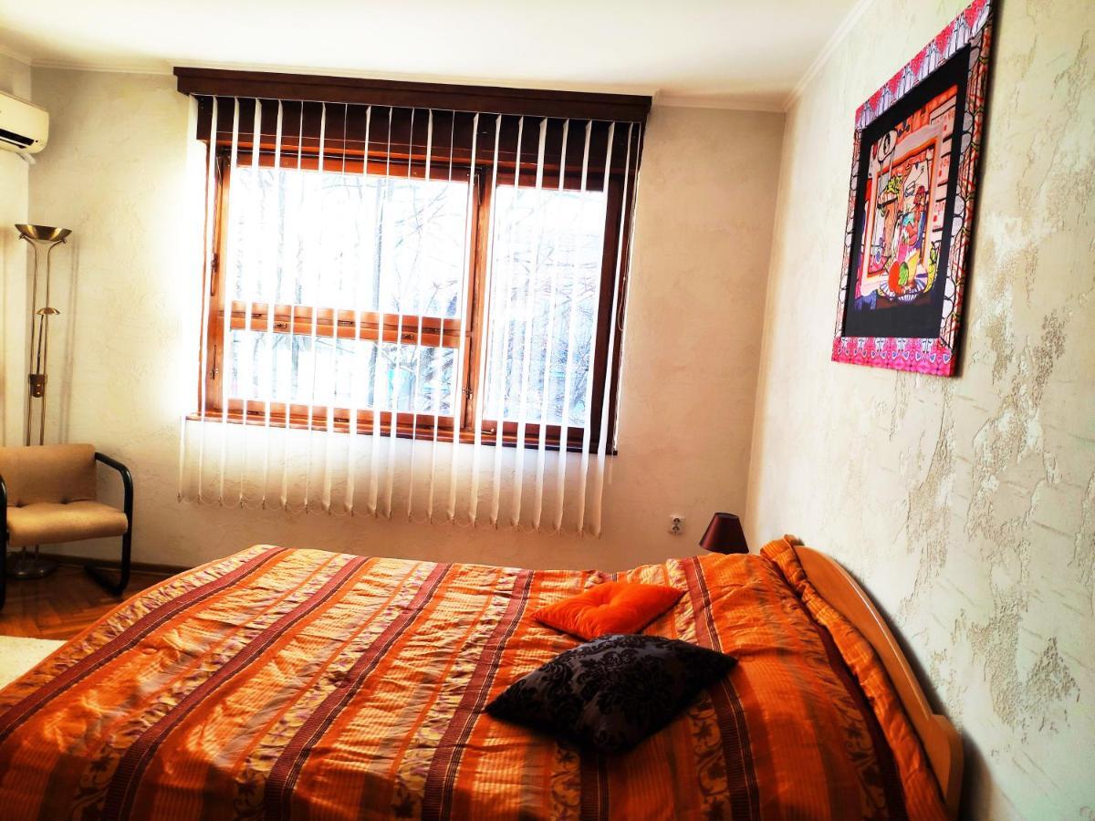 V2 With Love - Vintage Modern And Spacious Beograd Eksteriør billede